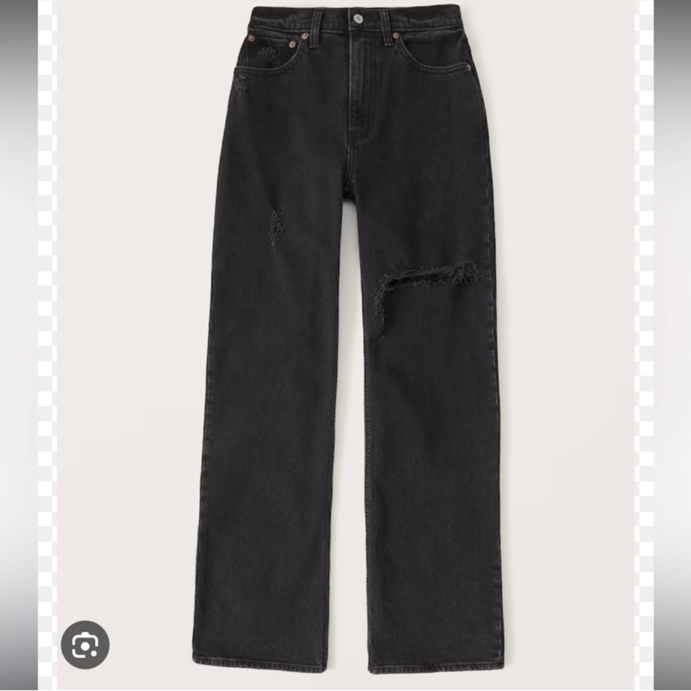 Abercrombie & Fitch - The 90s Relaxed Jean High Rise - 32/14L - Black Distressed